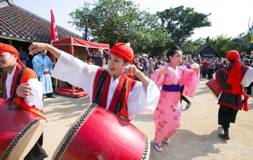 「琉球村」のサムネイル画像