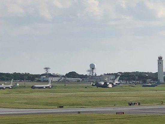 「【宜野湾市、北谷町、嘉手納町、名護市辺野古】米軍基地を望む」のサムネイル画像