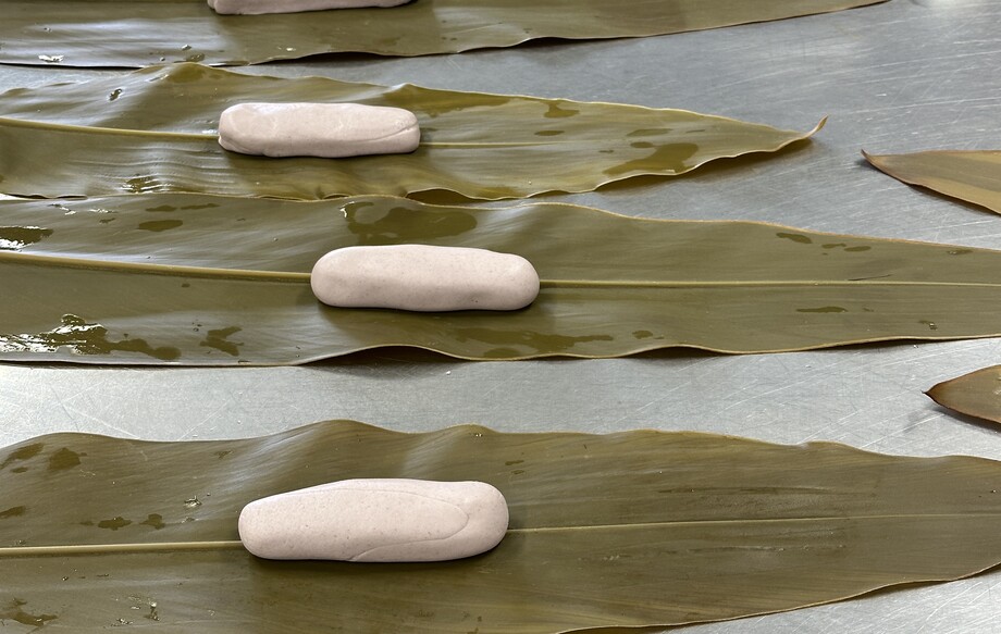 「【恩納村】沖縄の伝統菓子作り」のサムネイル画像